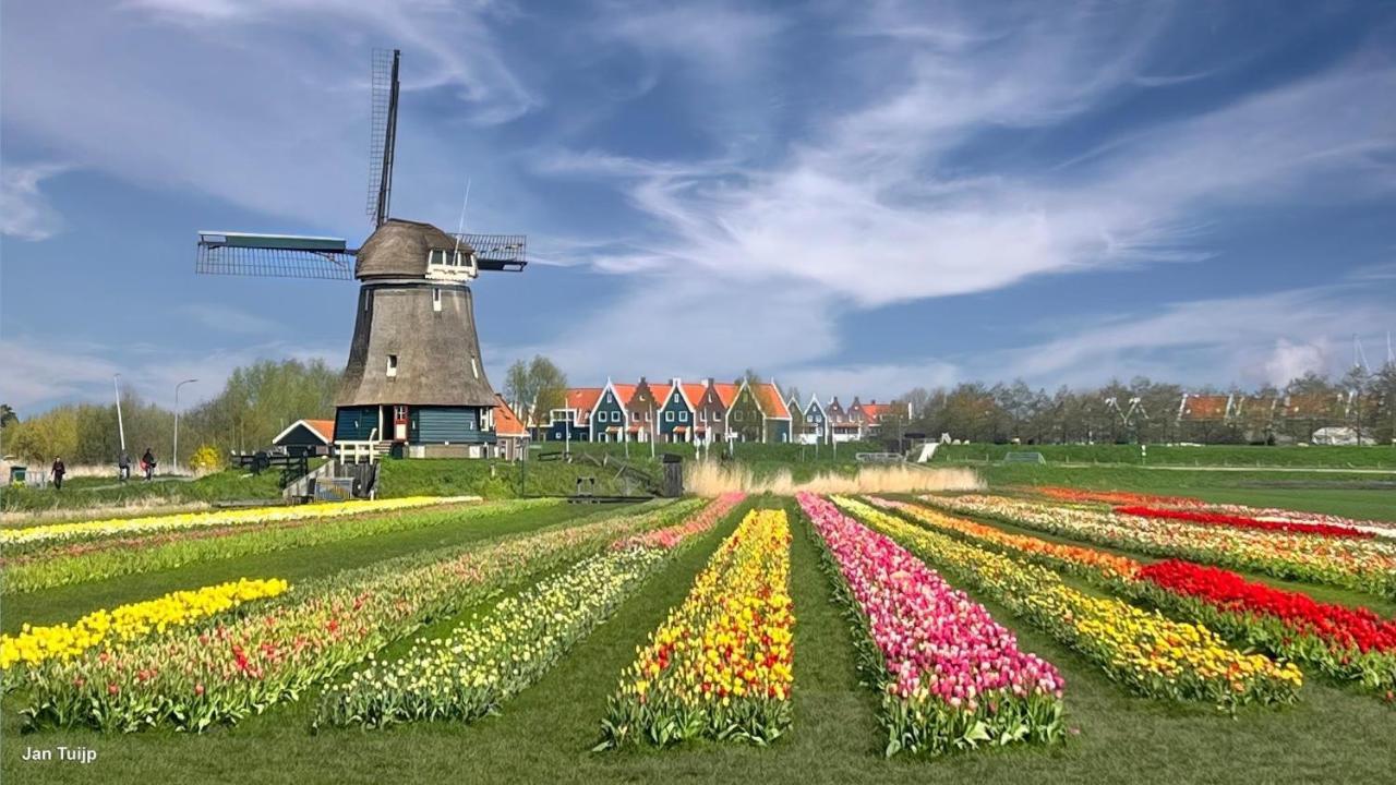 B&B Casandra Volendam Bagian luar foto